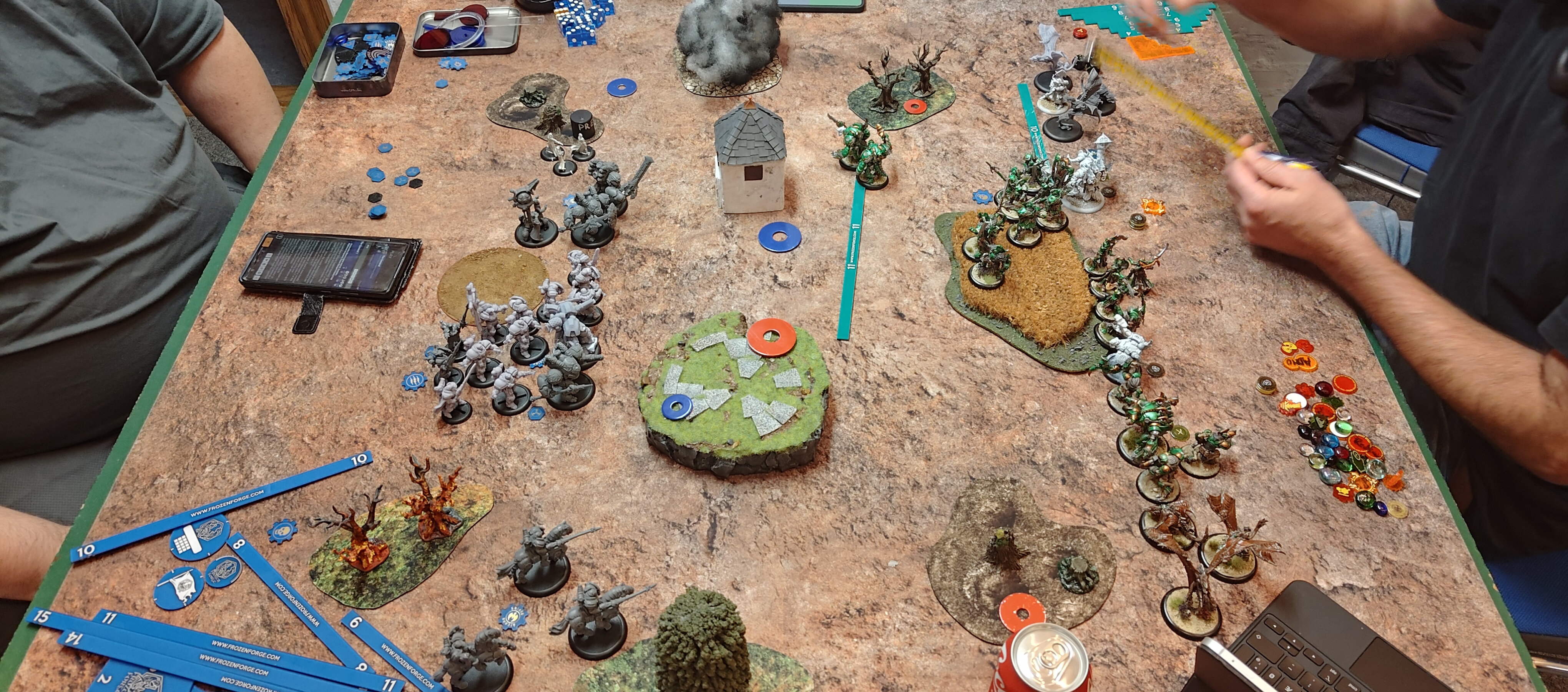 Warmachine Cygnar vs Khador kamp